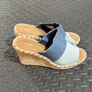 NWOT Toms Monica Mule Navy denim Wedge Sandal size 8.5
